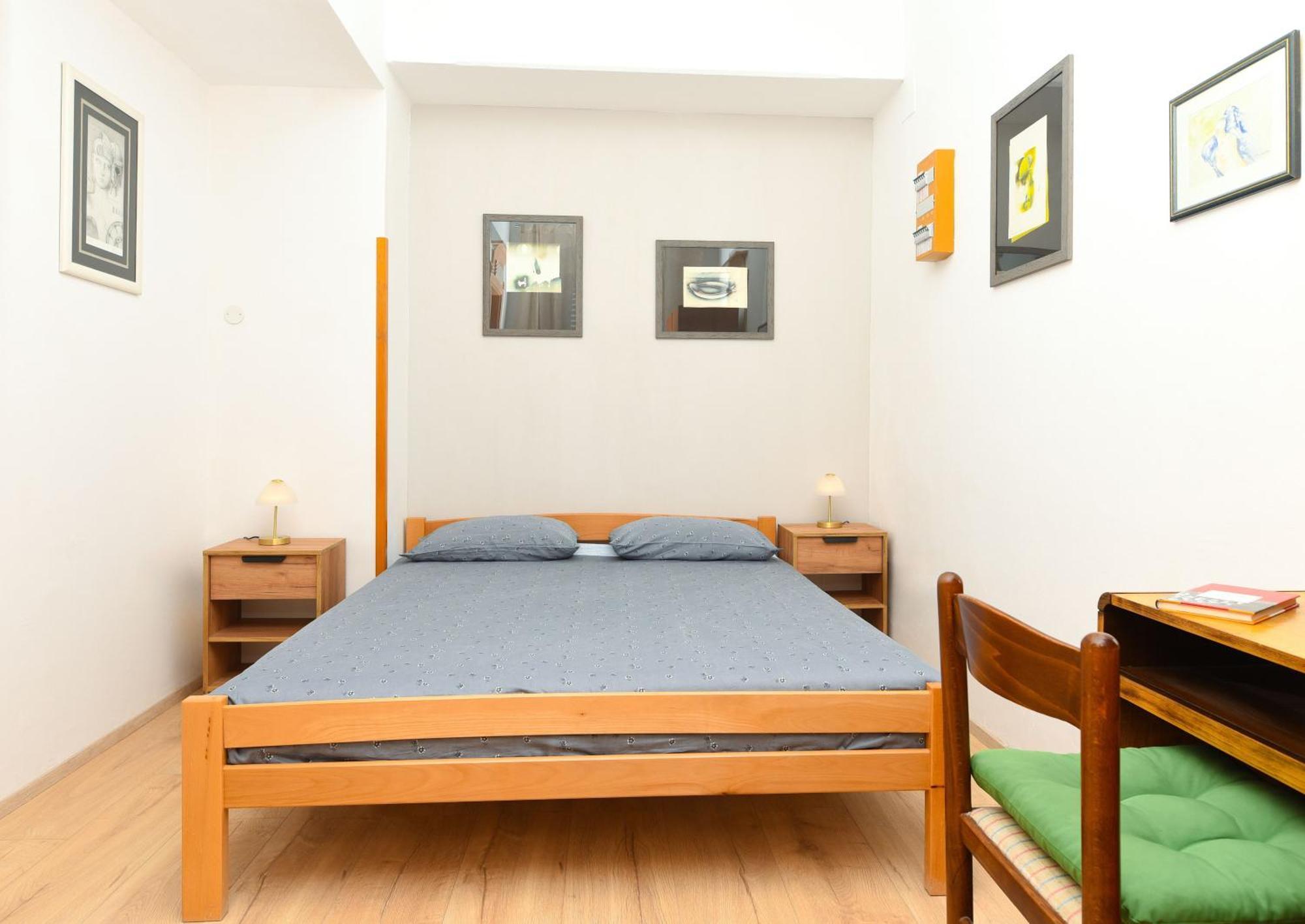 Apartmani Zupanic Koromačno Eksteriør billede