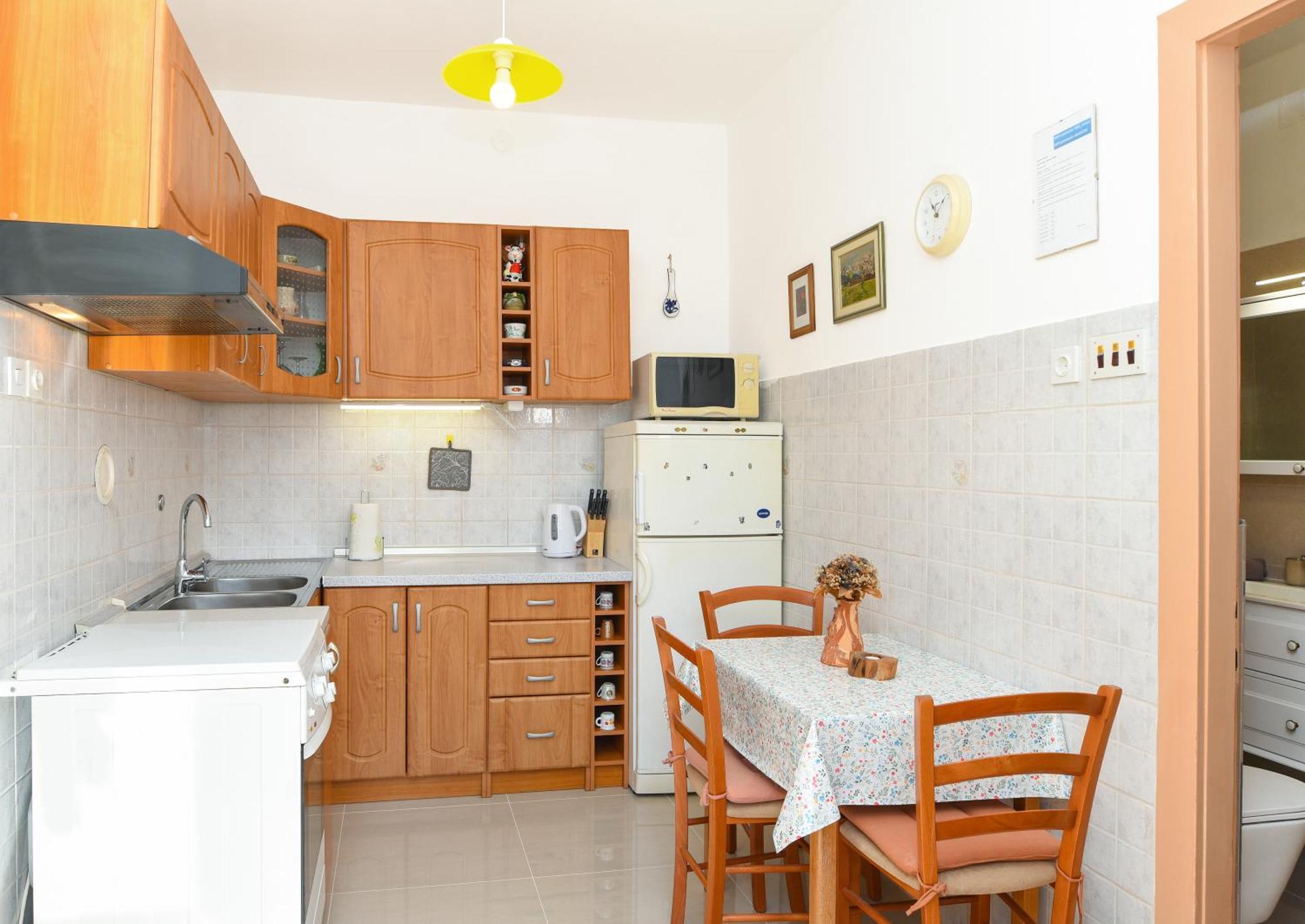 Apartmani Zupanic Koromačno Eksteriør billede