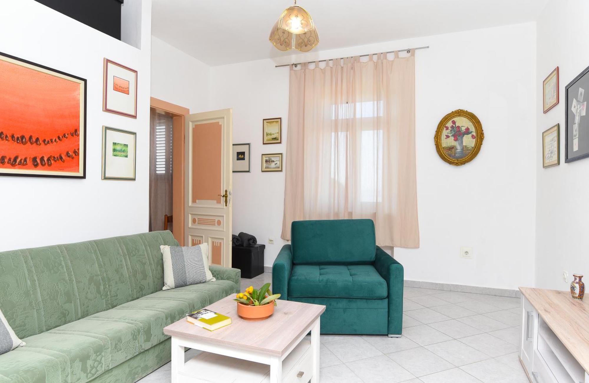 Apartmani Zupanic Koromačno Eksteriør billede